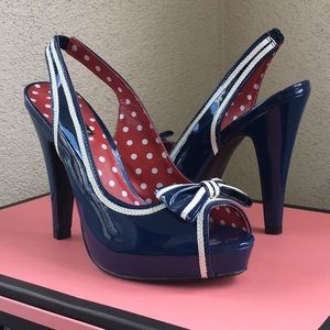 Pinup Couture size 7 women’s sailor heels